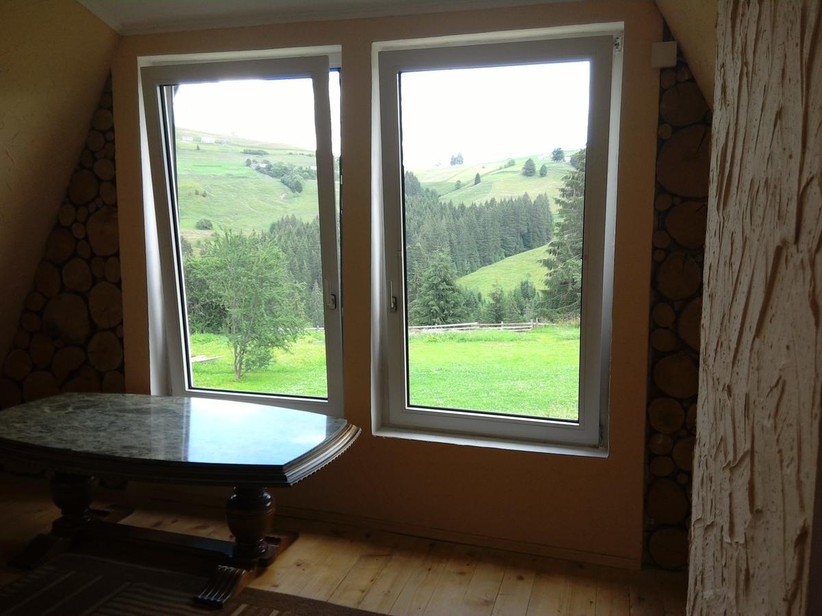 Eco Resort Nad Karpatamy Hrobyshche Dış mekan fotoğraf