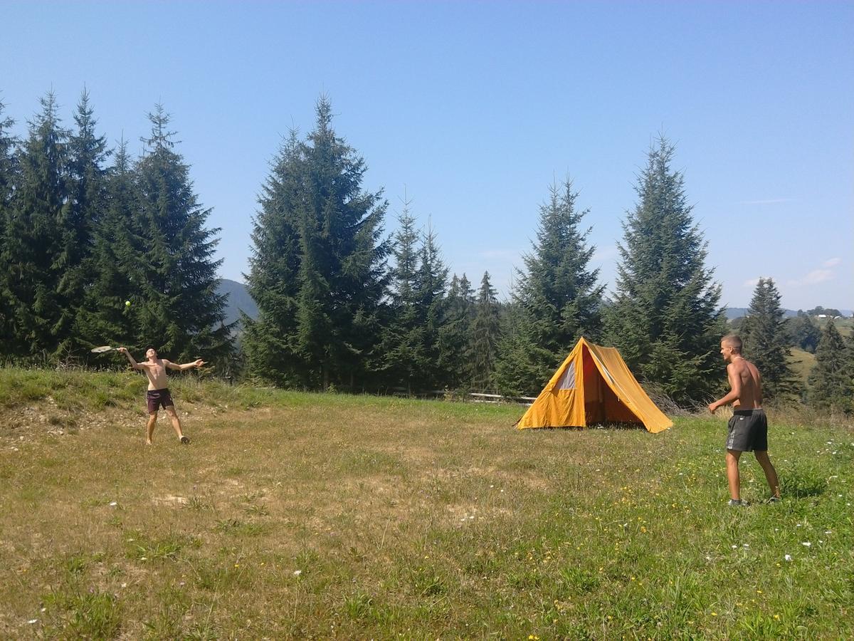 Eco Resort Nad Karpatamy Hrobyshche Dış mekan fotoğraf