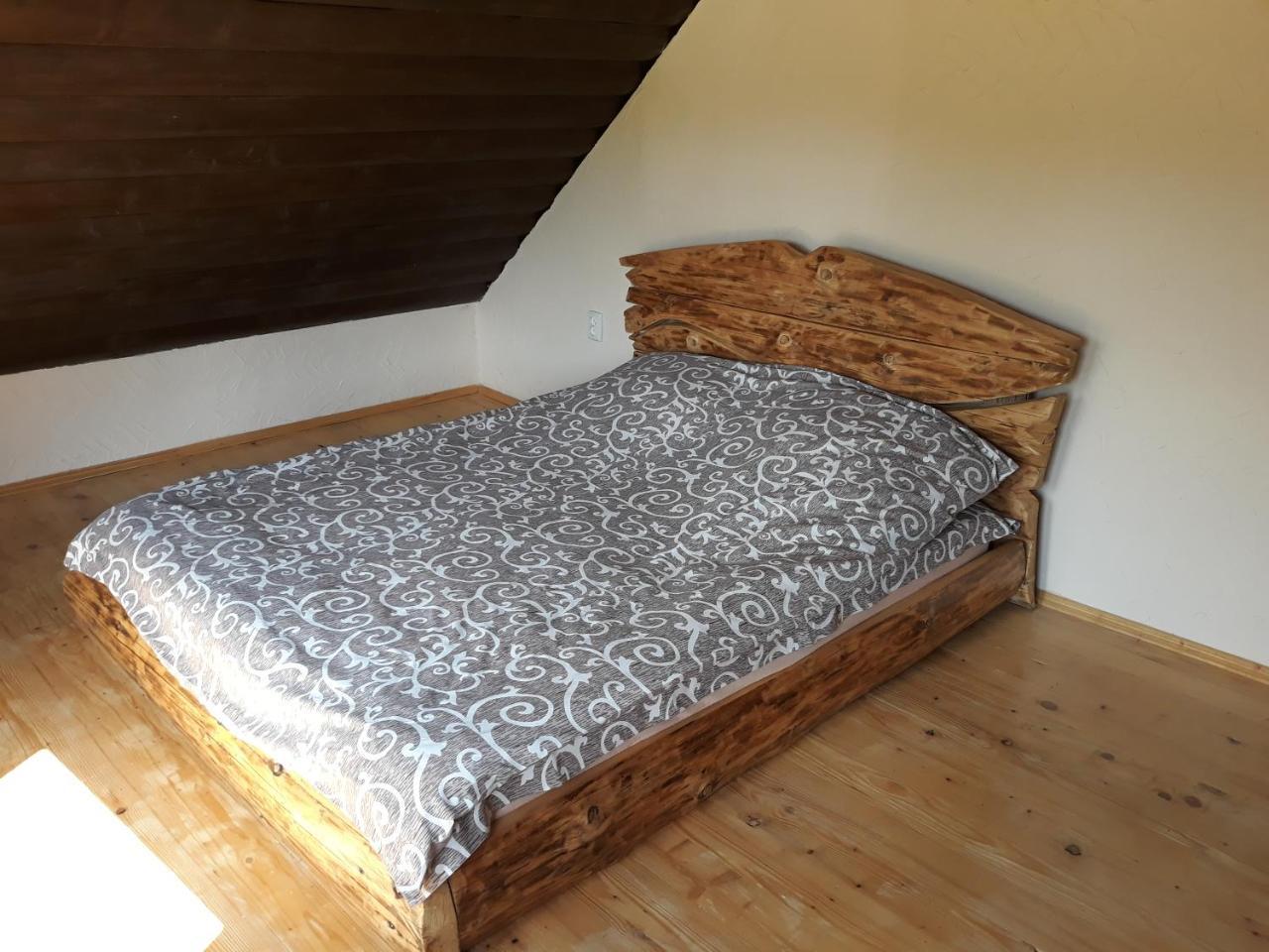 Eco Resort Nad Karpatamy Hrobyshche Oda fotoğraf